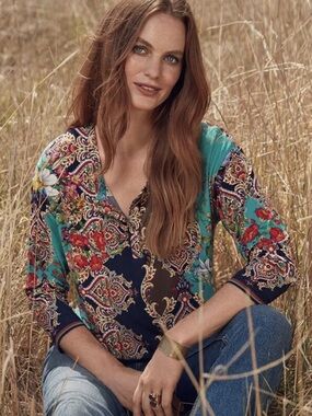 Johnny Was Indi Flower Long Sleeve Henley T Shirt Large
Boho Paisley Floral